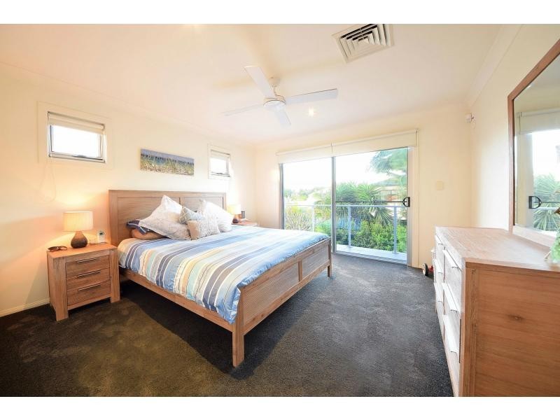 1/21 Chainey Avenue, Miami QLD 4220