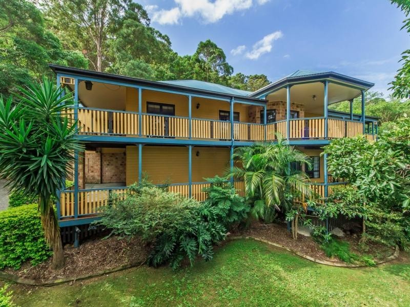 243 West Burleigh Road, Burleigh Heads QLD 4220