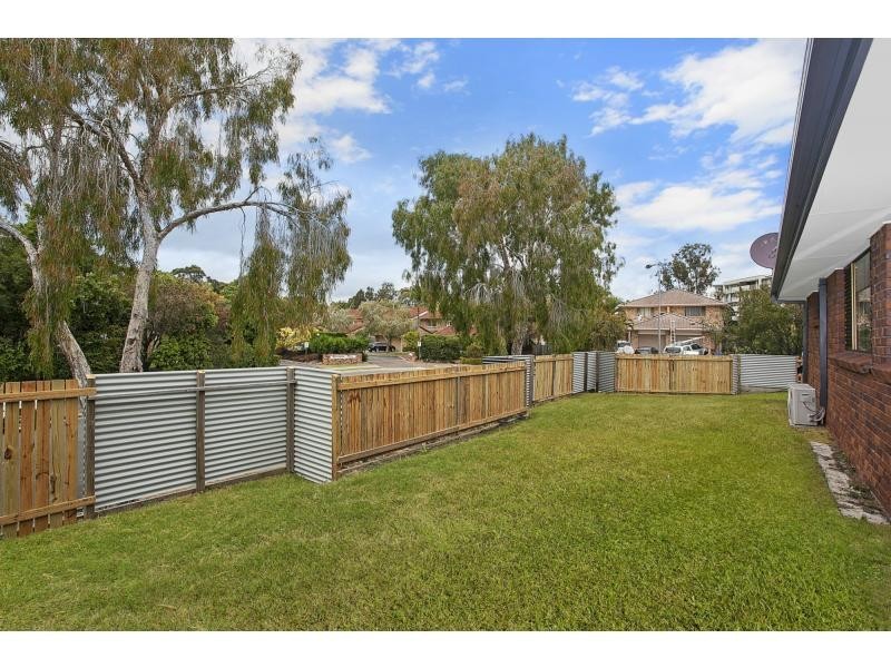 2/1 Snowgum Court, Burleigh Waters QLD 4220