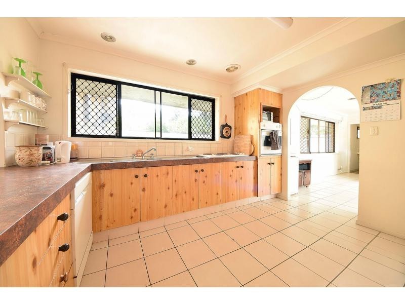 12 Gaye Parade, Miami QLD 4220