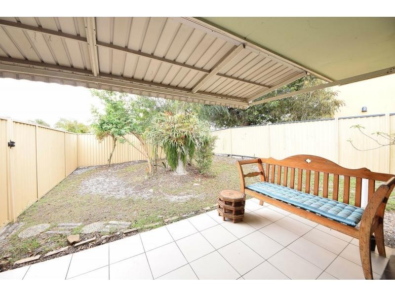 12 Gaye Parade, Miami QLD 4220