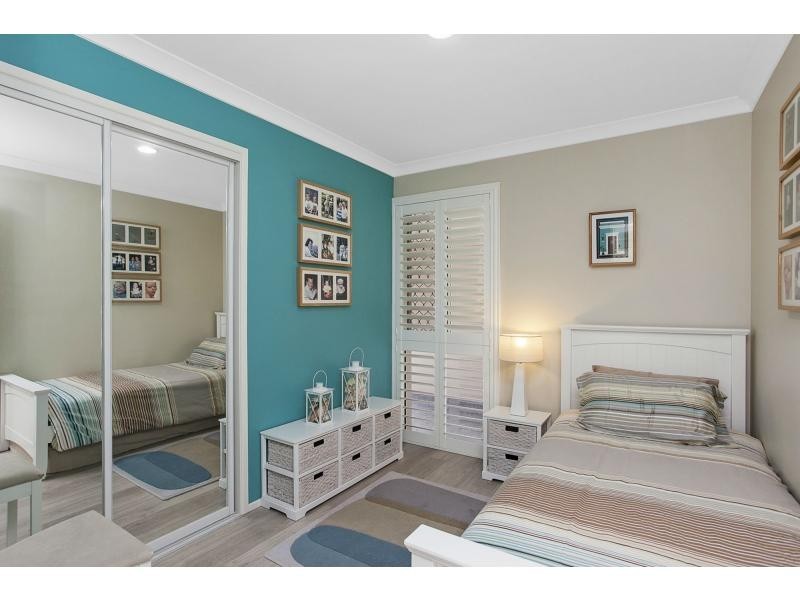 19 Rainbird Close, Burleigh Waters QLD 4220