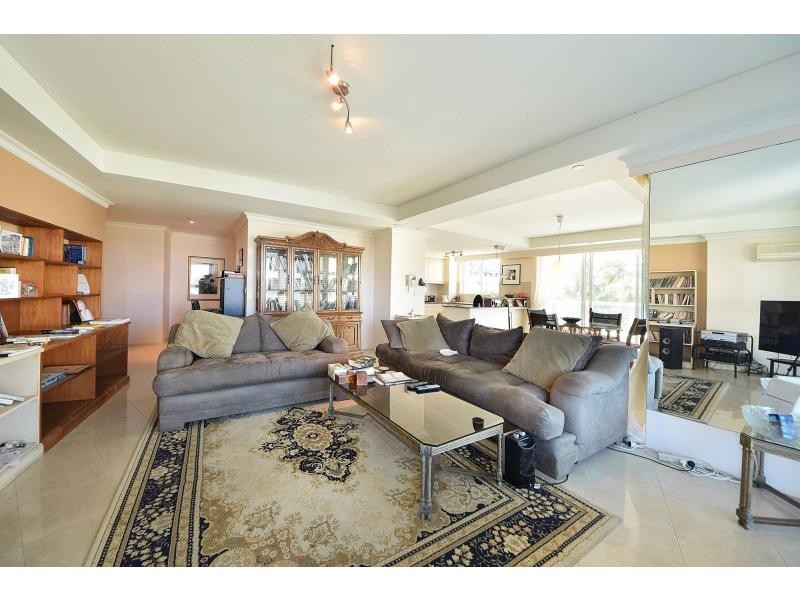 C5-4/75 Brighton Parade, Southport QLD 4215