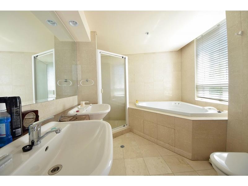 C5-4/75 Brighton Parade, Southport QLD 4215