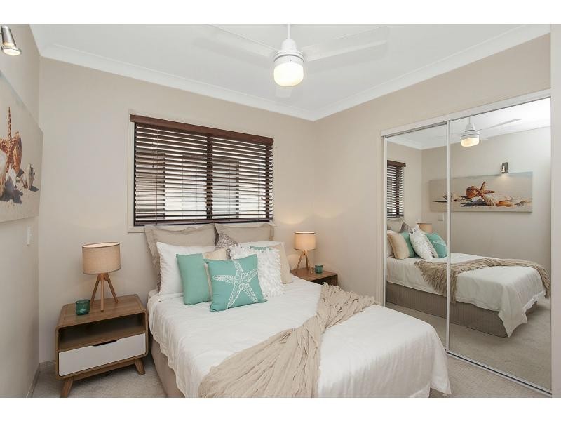 1/14 Miami Shore Parade, Miami QLD 4220