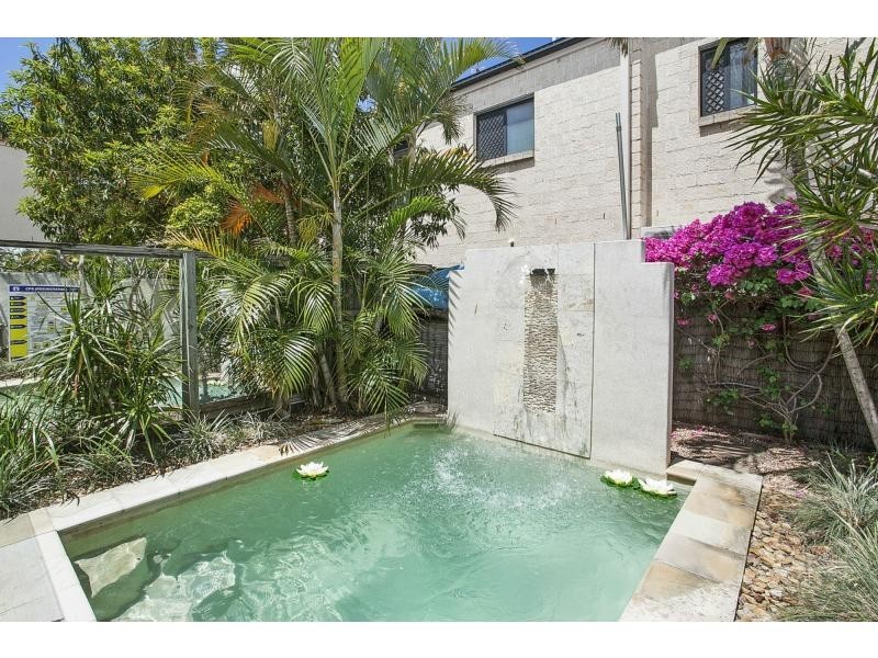 1/14 Miami Shore Parade, Miami QLD 4220