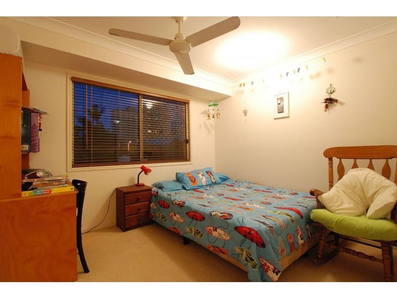 1/10 Anzac Parade, Burleigh Heads QLD 4220