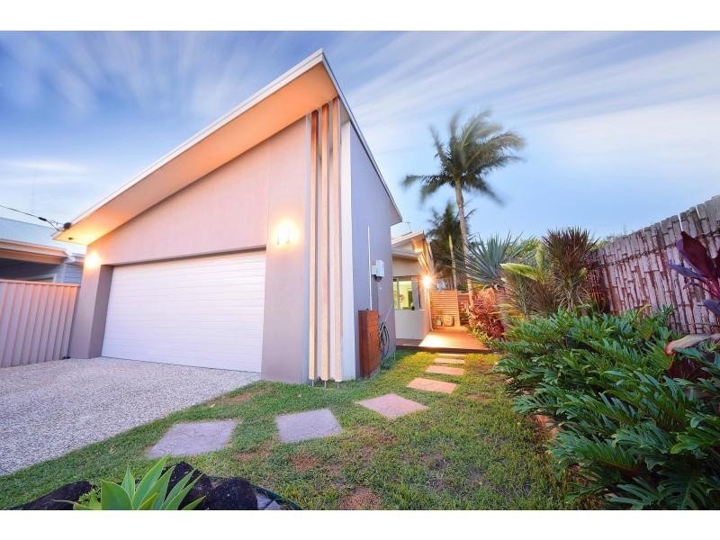 133 Nobby Parade, Miami QLD 4220