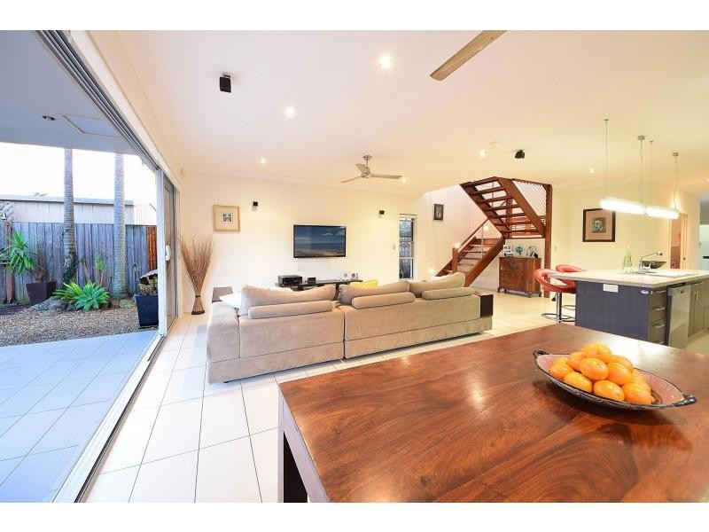 133 Nobby Parade, Miami QLD 4220