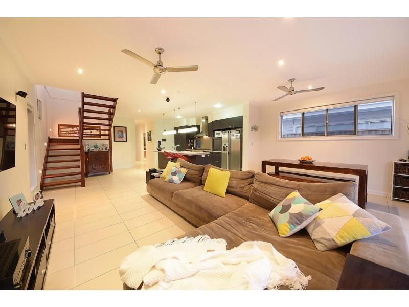 133 Nobby Parade, Miami QLD 4220