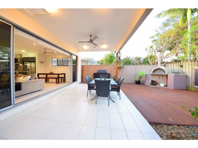 133 Nobby Parade, Miami QLD 4220