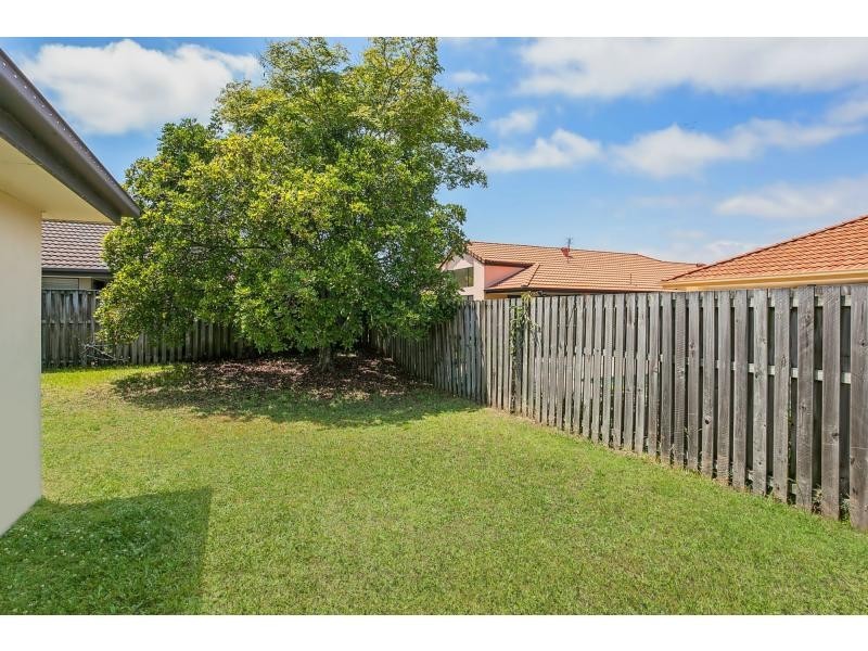 32 Gardendale Crescent, Burleigh Waters QLD 4220
