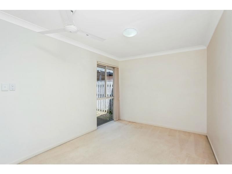 32 Gardendale Crescent, Burleigh Waters QLD 4220