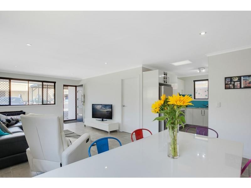 39 Pacific Avenue, Miami QLD 4220