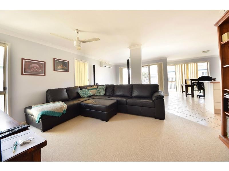 82 Inwood Circuit, Merrimac QLD 4226