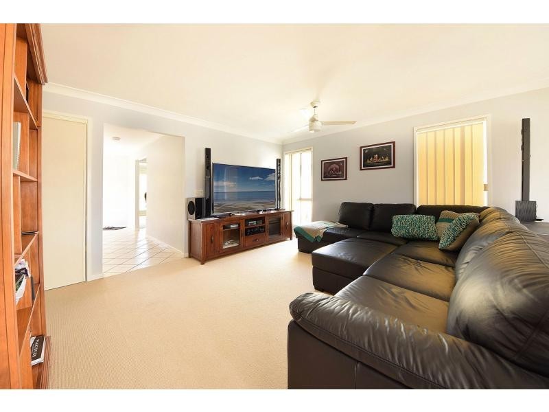 82 Inwood Circuit, Merrimac QLD 4226