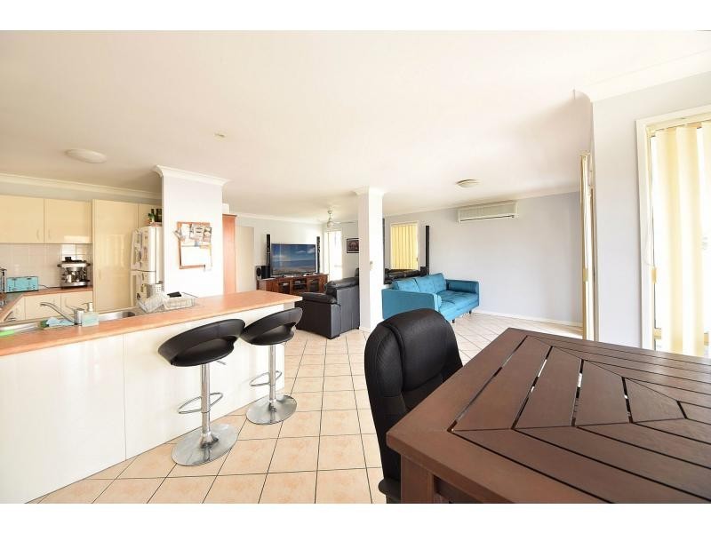 82 Inwood Circuit, Merrimac QLD 4226