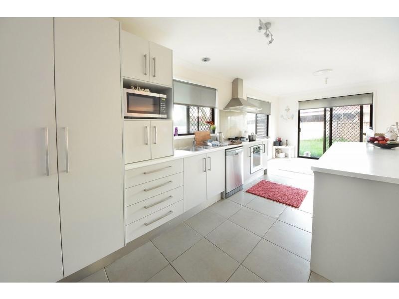 1 Petunia Court, Miami QLD 4220