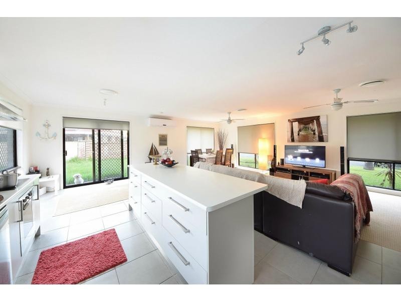 1 Petunia Court, Miami QLD 4220