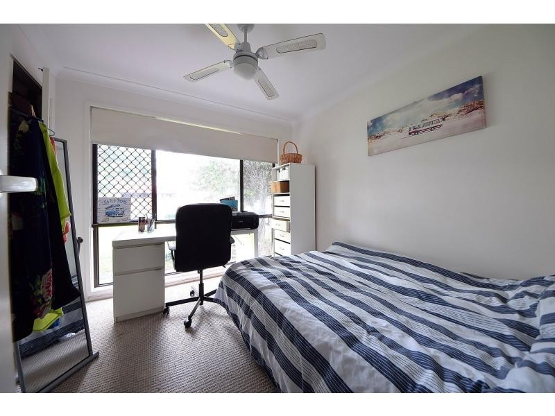 1 Petunia Court, Miami QLD 4220