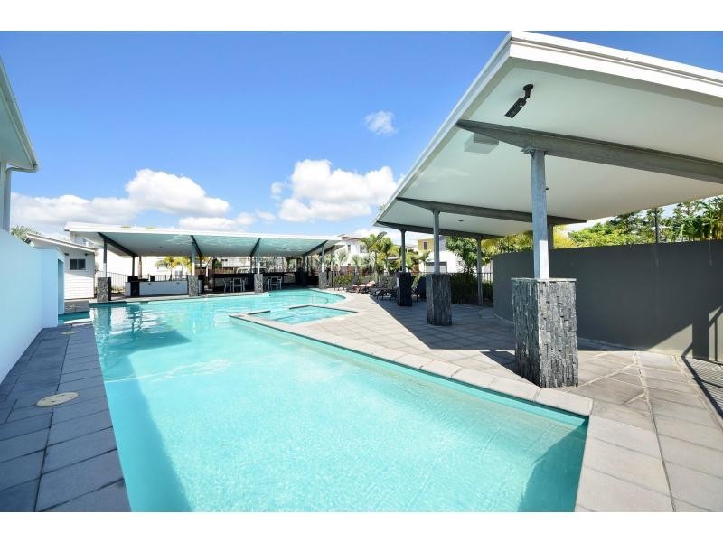 99 Verona Circuit, Burleigh Waters QLD 4220