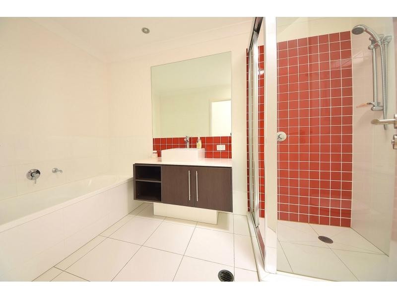 99 Verona Circuit, Burleigh Waters QLD 4220
