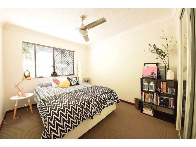 12/14 Brake Street, Burleigh Heads QLD 4220