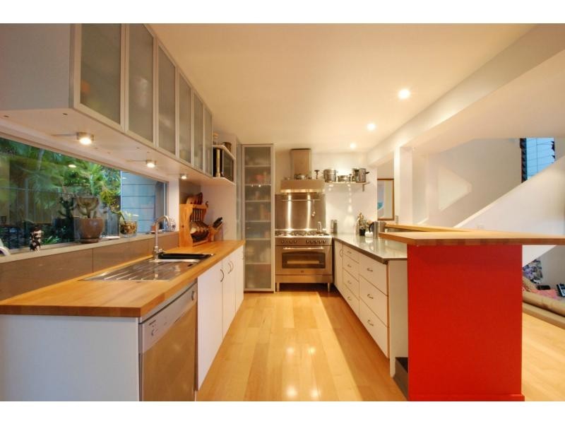 1/20 Mount Street, Burleigh Heads QLD 4220