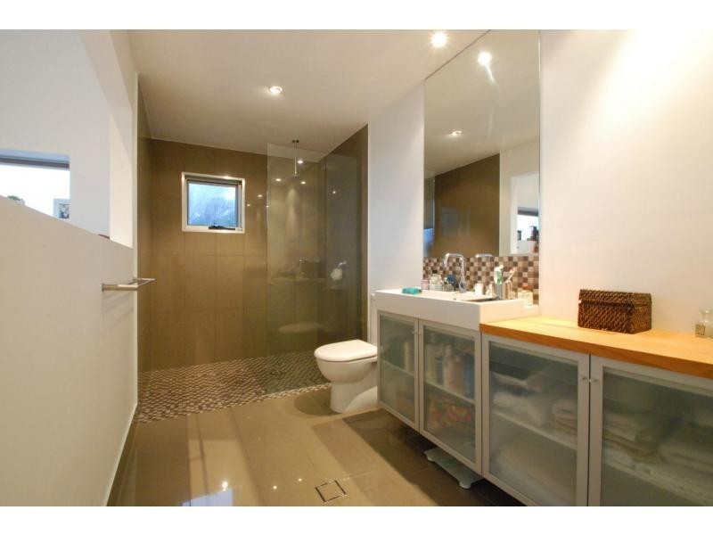 1/20 Mount Street, Burleigh Heads QLD 4220