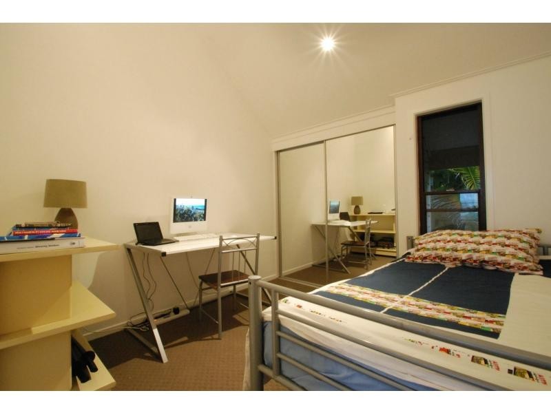 1/20 Mount Street, Burleigh Heads QLD 4220