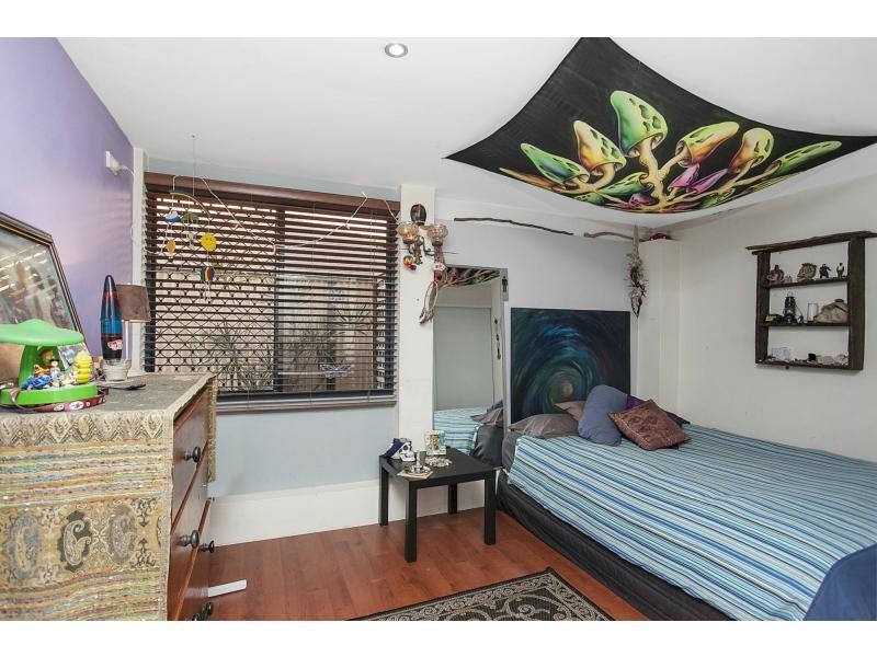 61 Warrina Crescent, Burleigh Waters QLD 4220