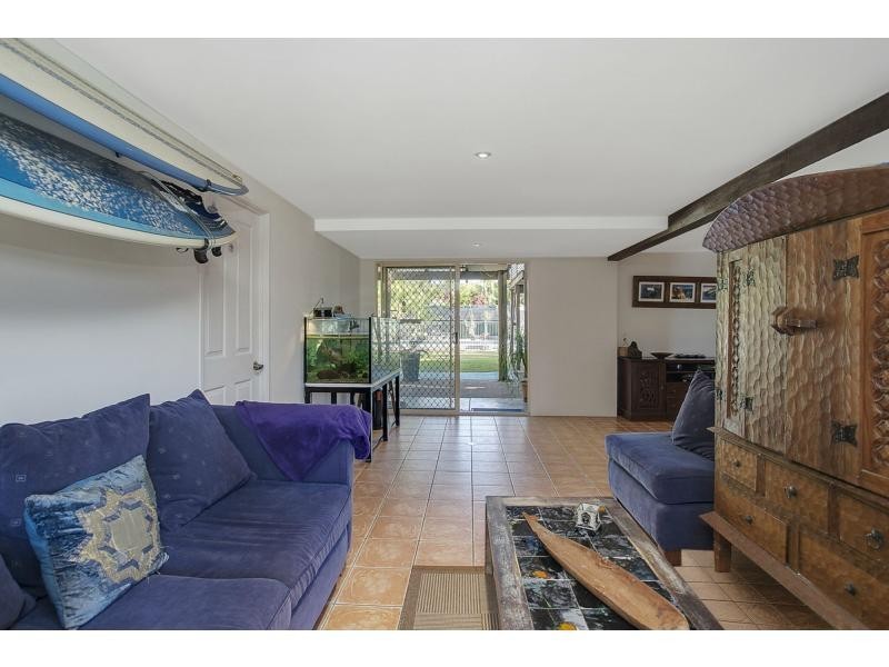 61 Warrina Crescent, Burleigh Waters QLD 4220