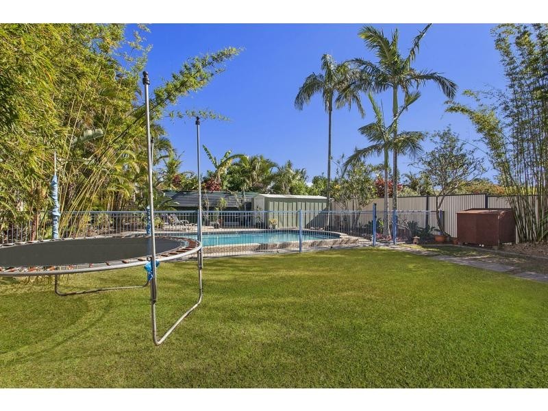61 Warrina Crescent, Burleigh Waters QLD 4220