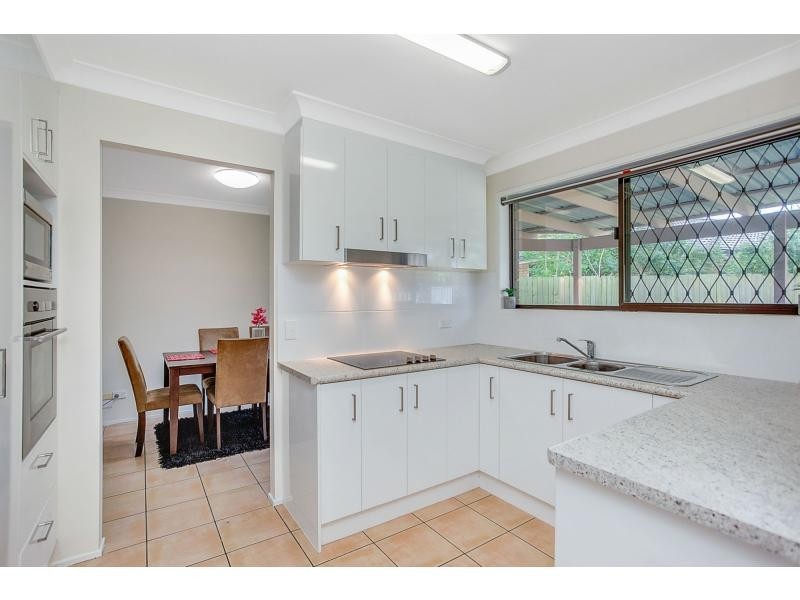 1/9 Russell Court, Miami QLD 4220