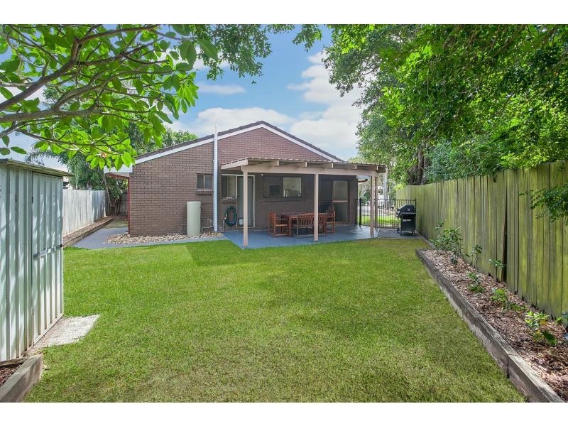 1/9 Russell Court, Miami QLD 4220