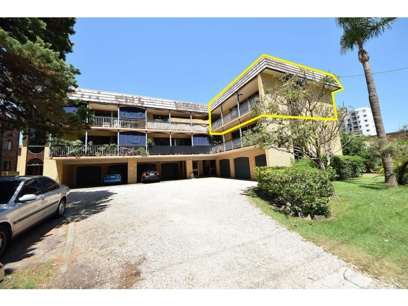 7/13 Surf Parade, Broadbeach QLD 4218
