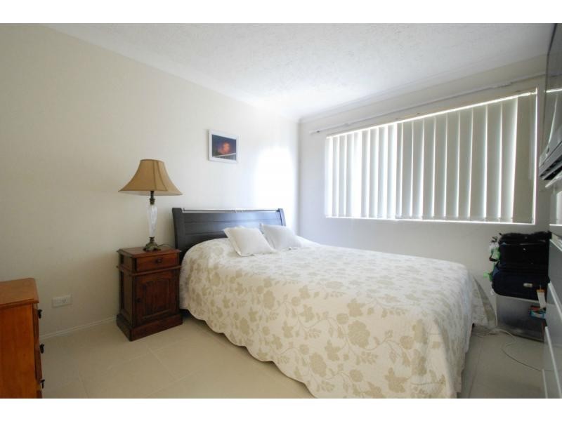 7/38 Duet Drive, Mermaid Waters QLD 4218