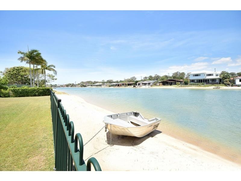 170 Tahiti Avenue, Palm Beach QLD 4221
