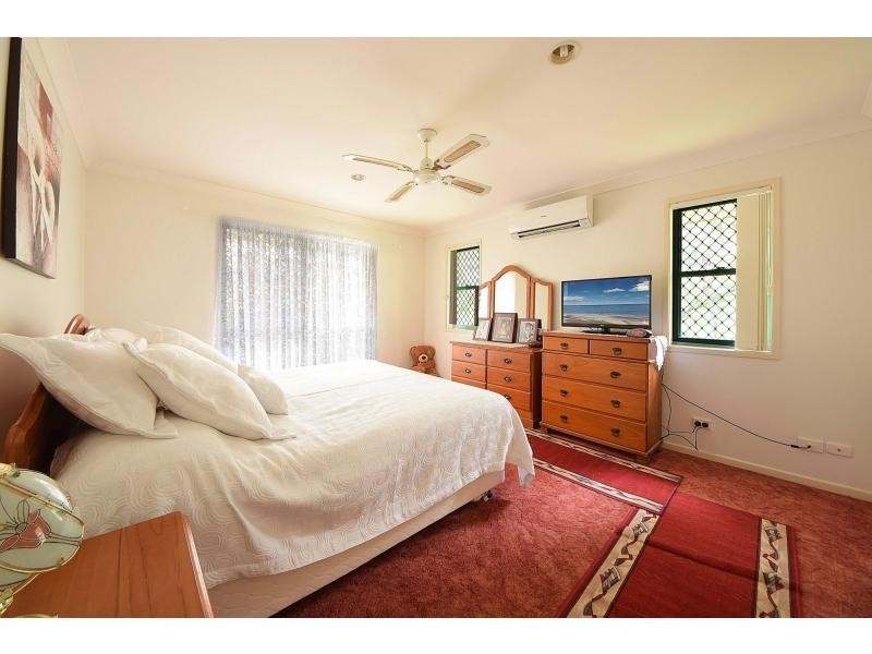 43 Seville Circuit, Burleigh Waters QLD 4220