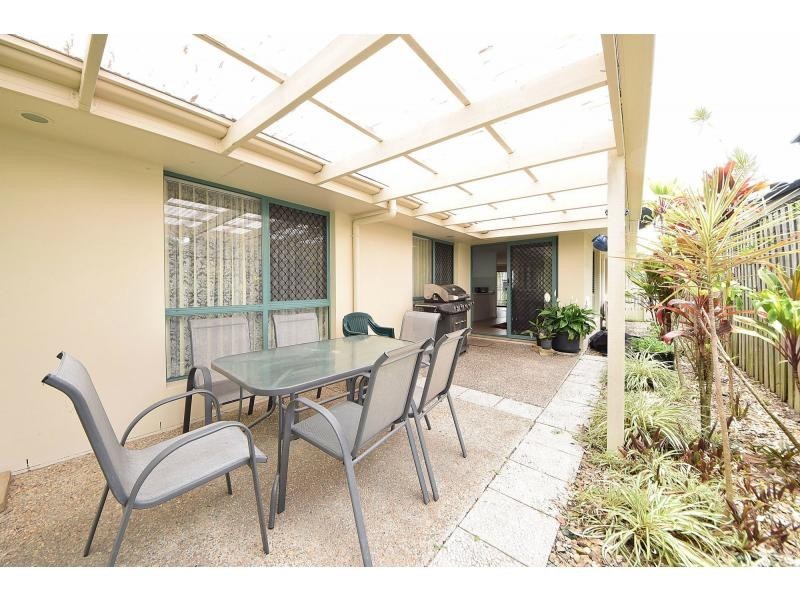 43 Seville Circuit, Burleigh Waters QLD 4220