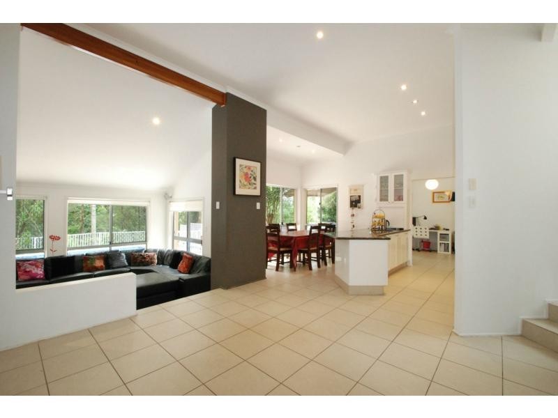 24 Banff Court, Robina QLD 4226