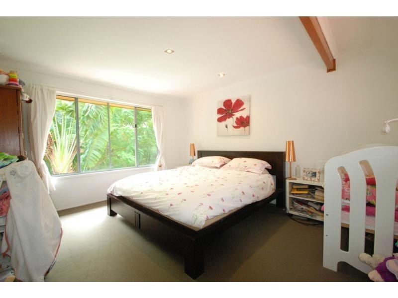 24 Banff Court, Robina QLD 4226