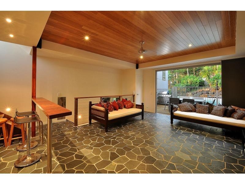 4/14 Wairoo Street, Burleigh Heads QLD 4220