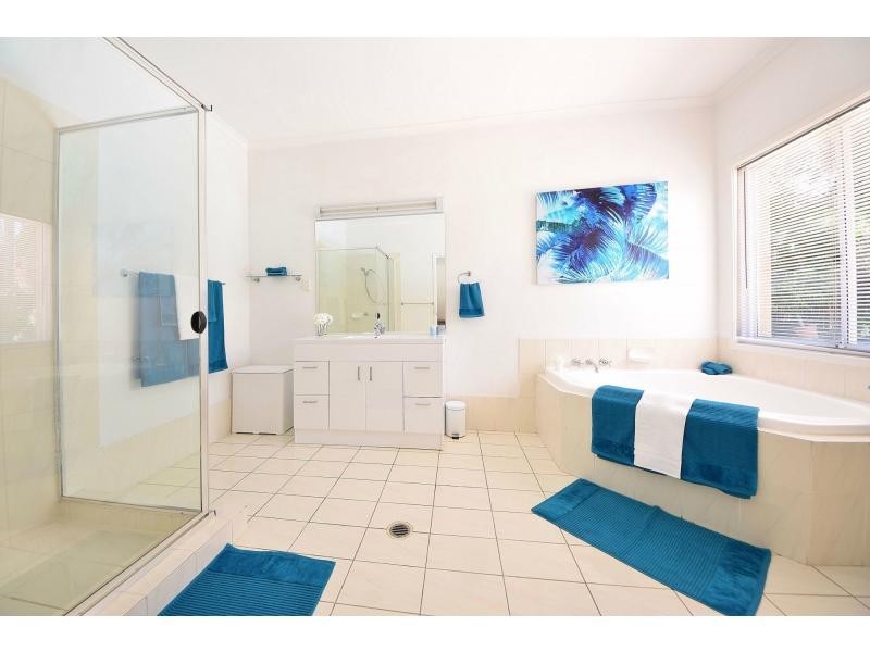 14 Turramurra Drive, Robina QLD 4226