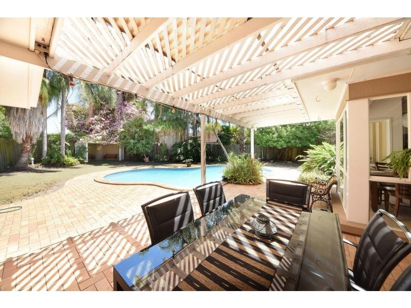 14 Turramurra Drive, Robina QLD 4226