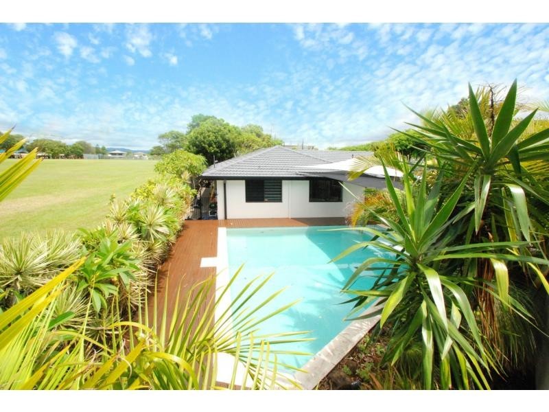 1784 Gold Coast Highway, Burleigh Heads QLD 4220