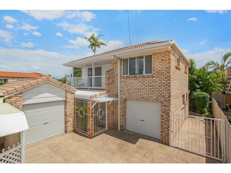2/15 Cedar Court, Burleigh Heads QLD 4220