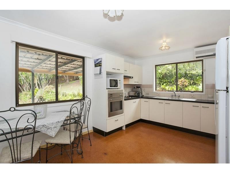 43 Whitian Drive, Carrara QLD 4211