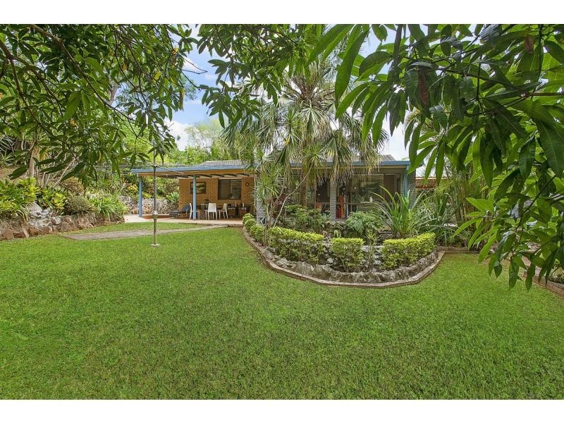43 Whitian Drive, Carrara QLD 4211
