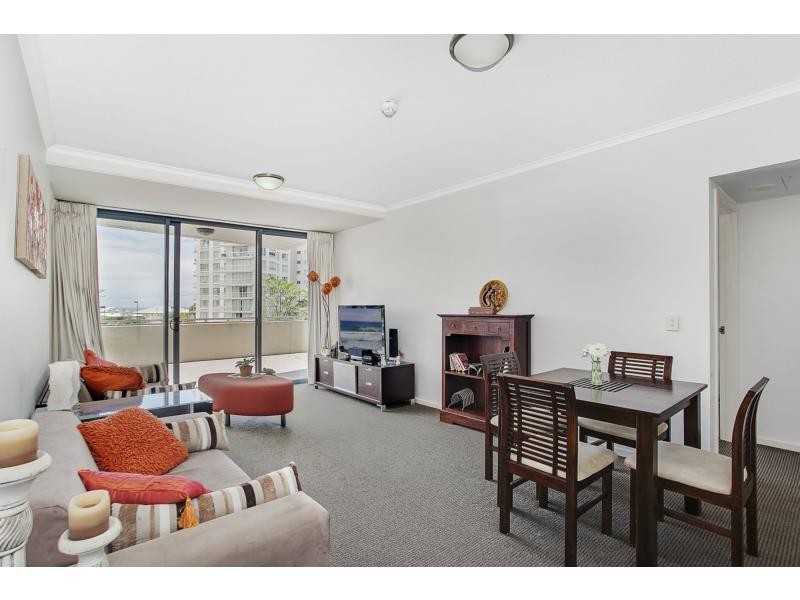 1002/1 Ocean Street, Burleigh Heads QLD 4220